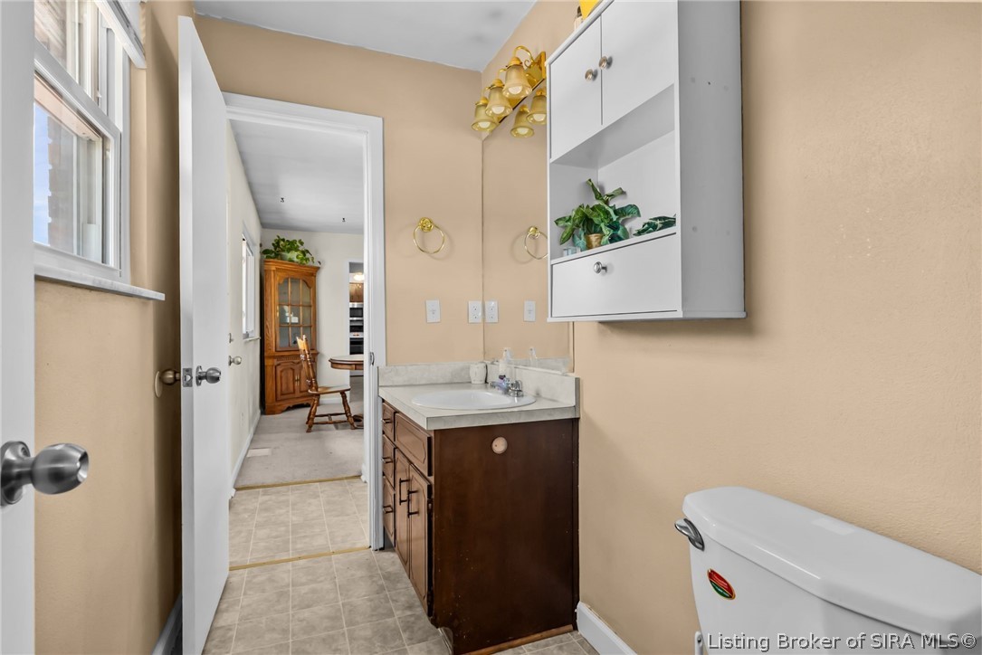 6207 Eric Drive Property Photo 27