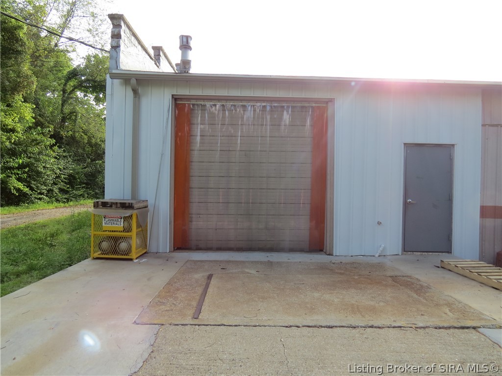 1302 Hackberry Street Property Photo 4