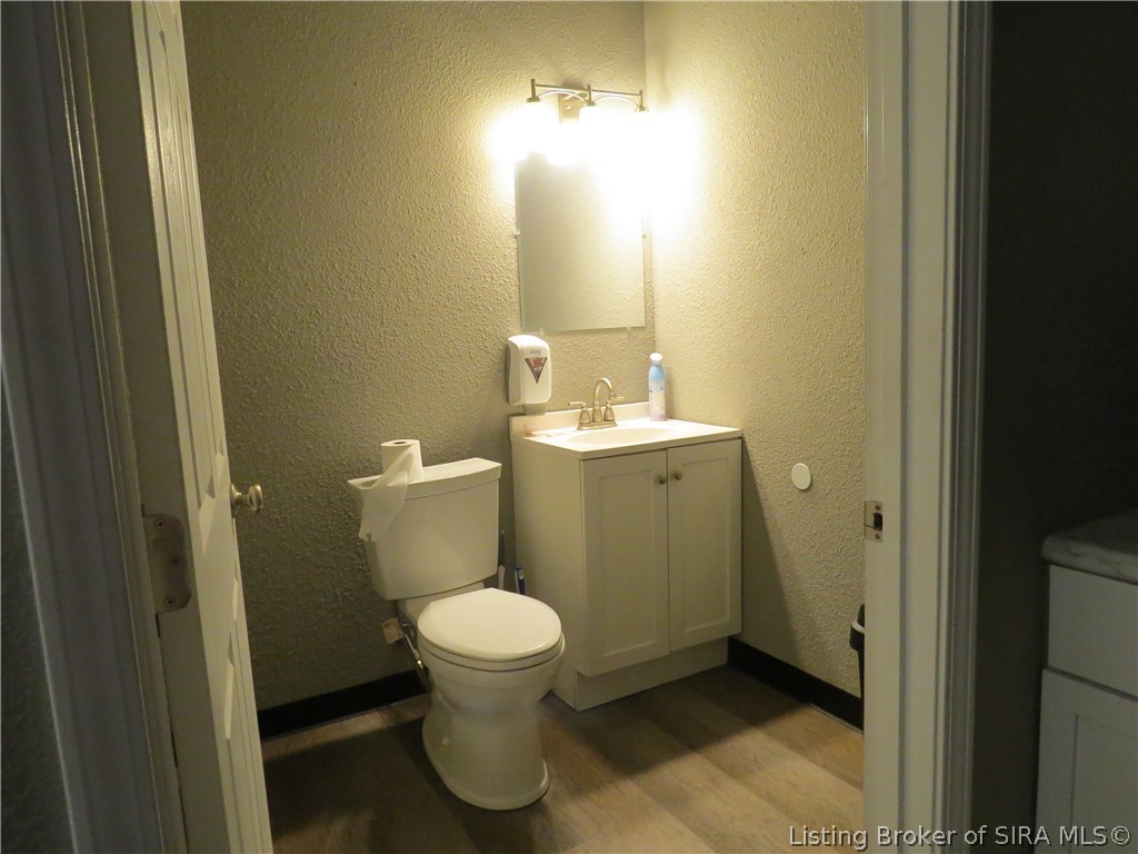 1302 Hackberry Street Property Photo 14