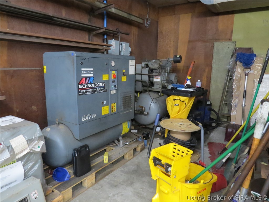 1302 Hackberry Street Property Photo 32