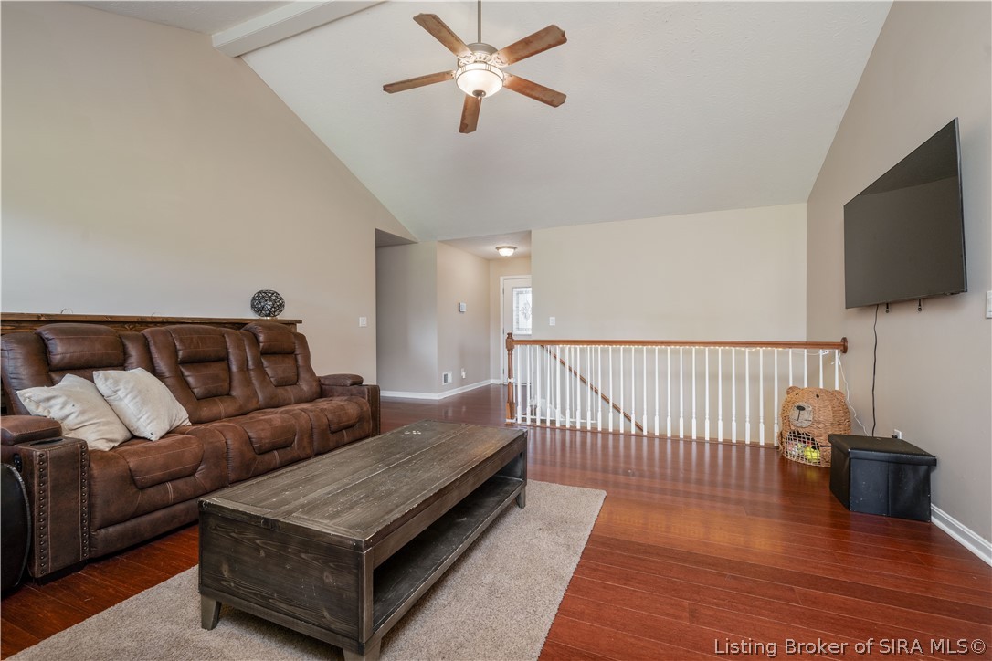 7905 Hollowview Drive Property Photo 6