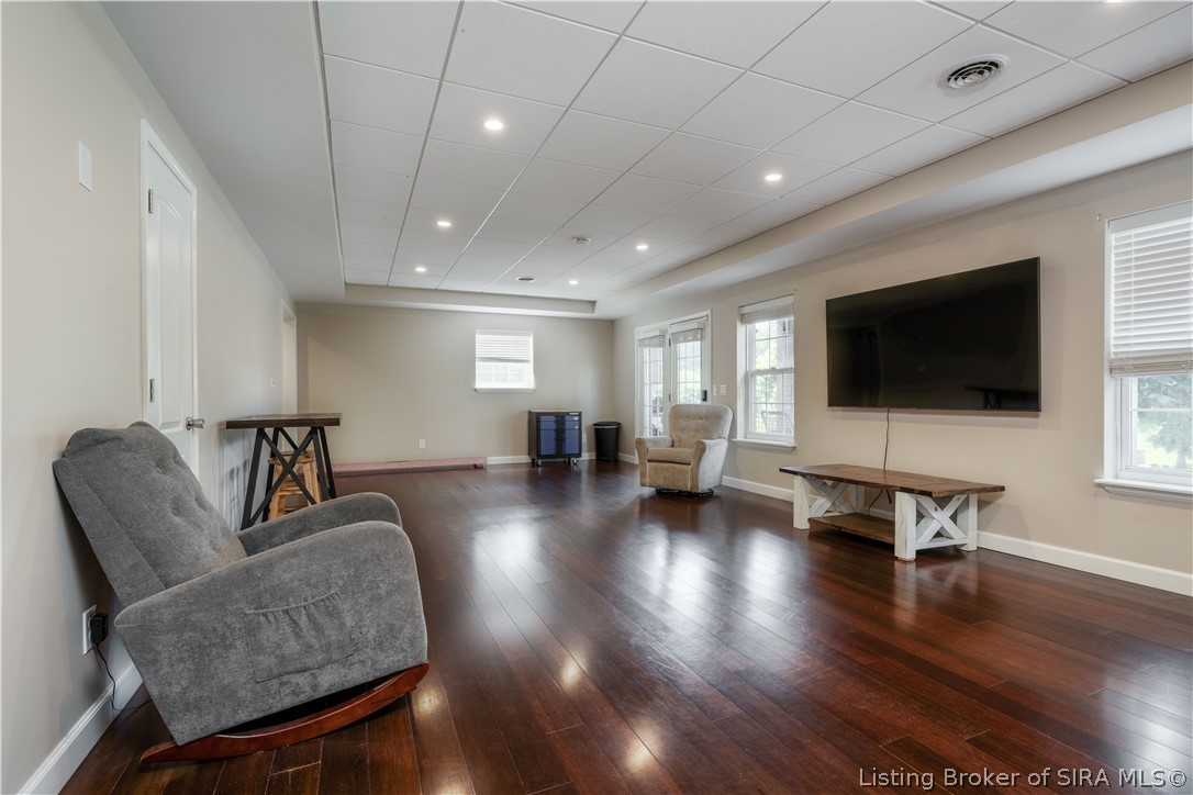 7905 Hollowview Drive Property Photo 23