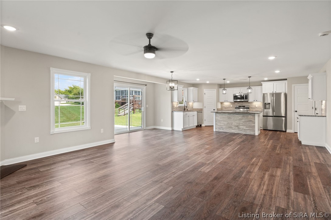 6407 Sunset Loop Property Photo 17