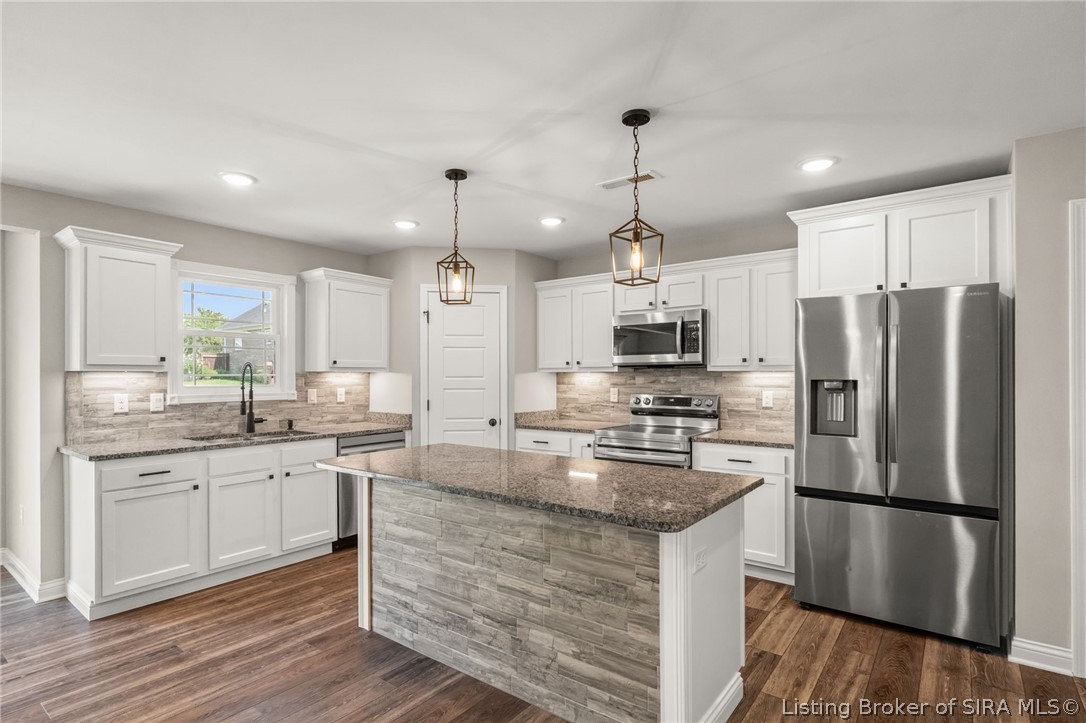 6407 Sunset Loop Property Photo 25