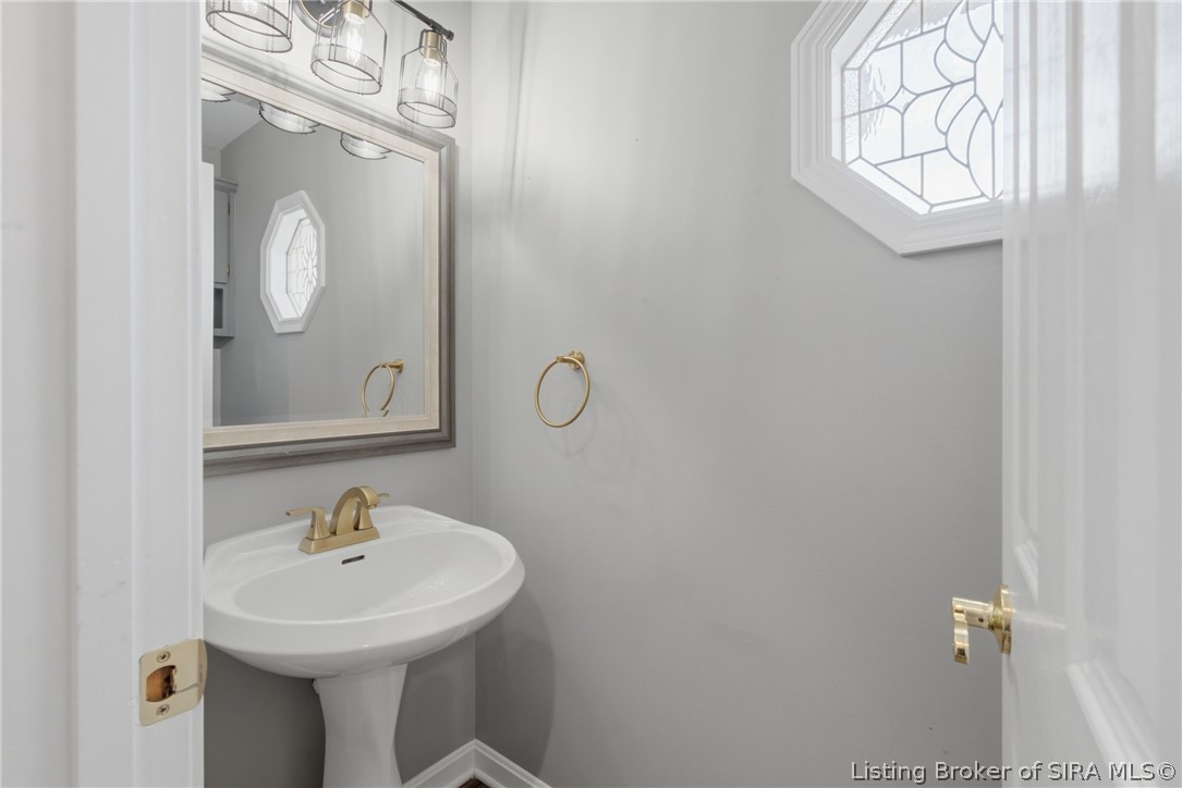 5715 Ridgefield Drive Property Photo 38