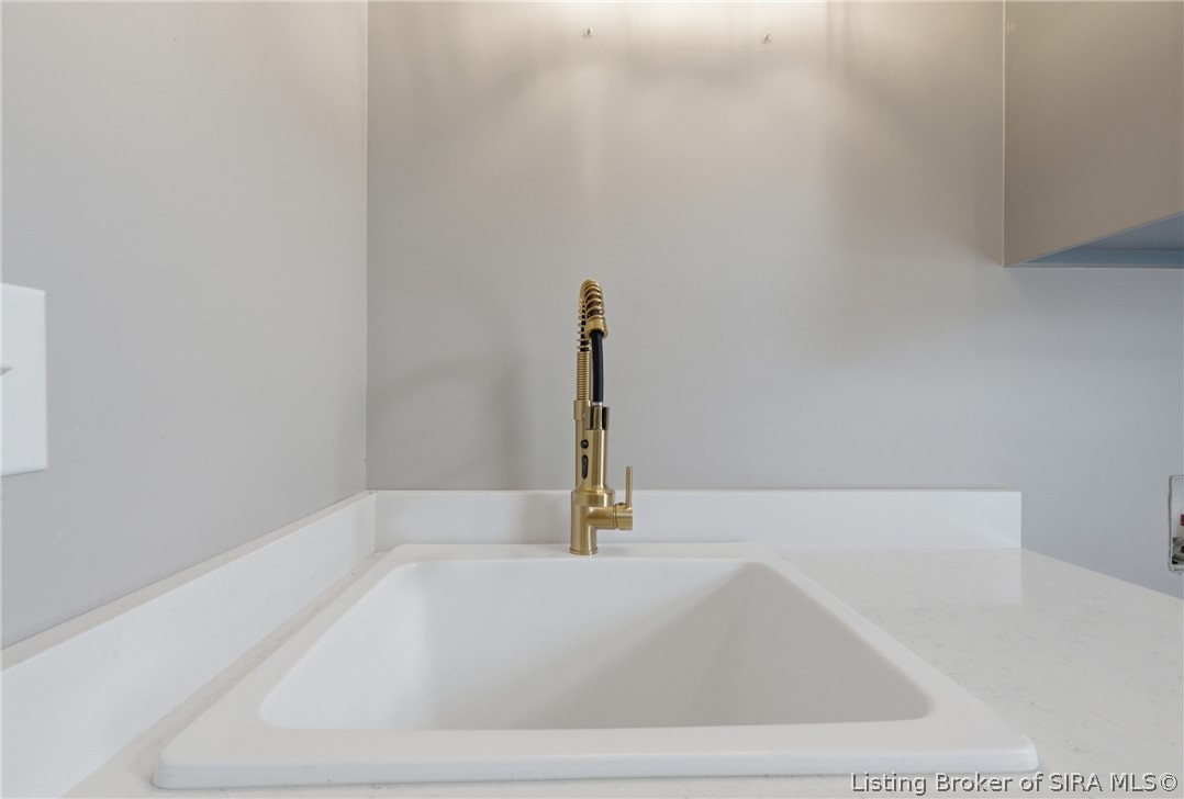5715 Ridgefield Drive Property Photo 40