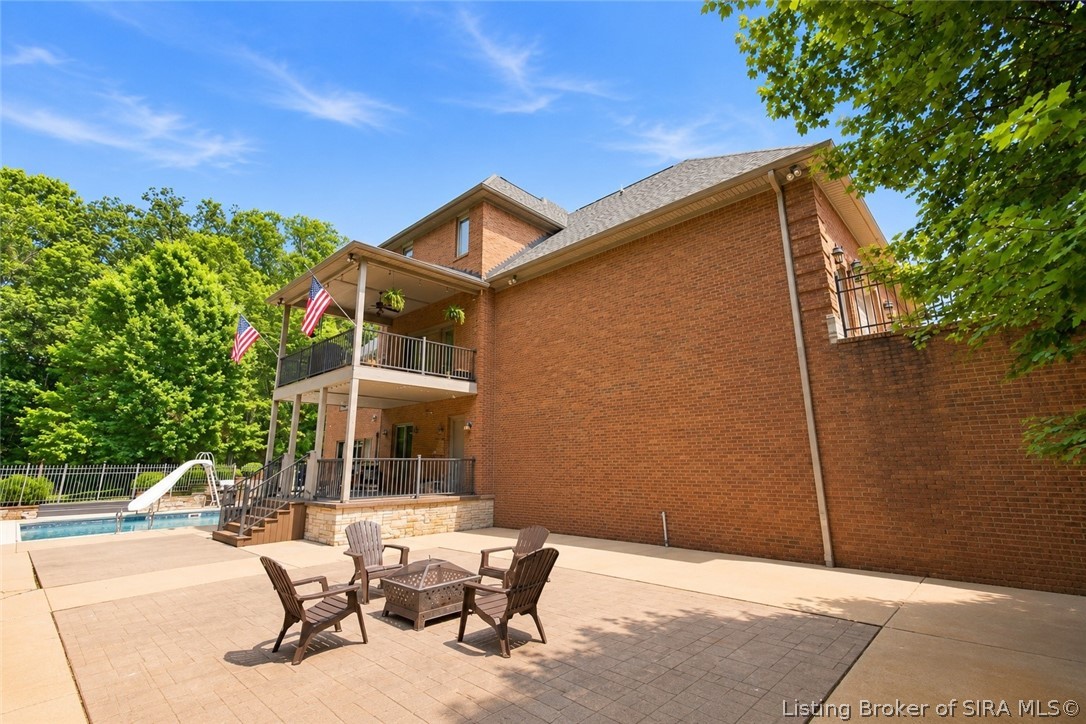3803 Laurent Libs Court Property Photo 7