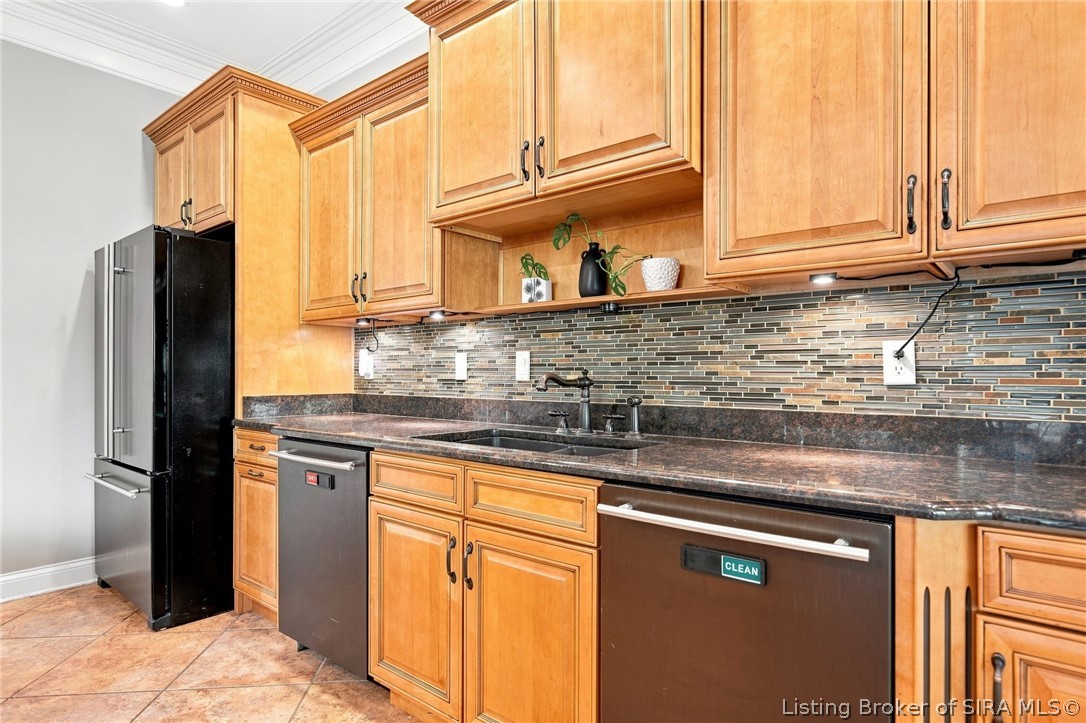 3803 Laurent Libs Court Property Photo 36