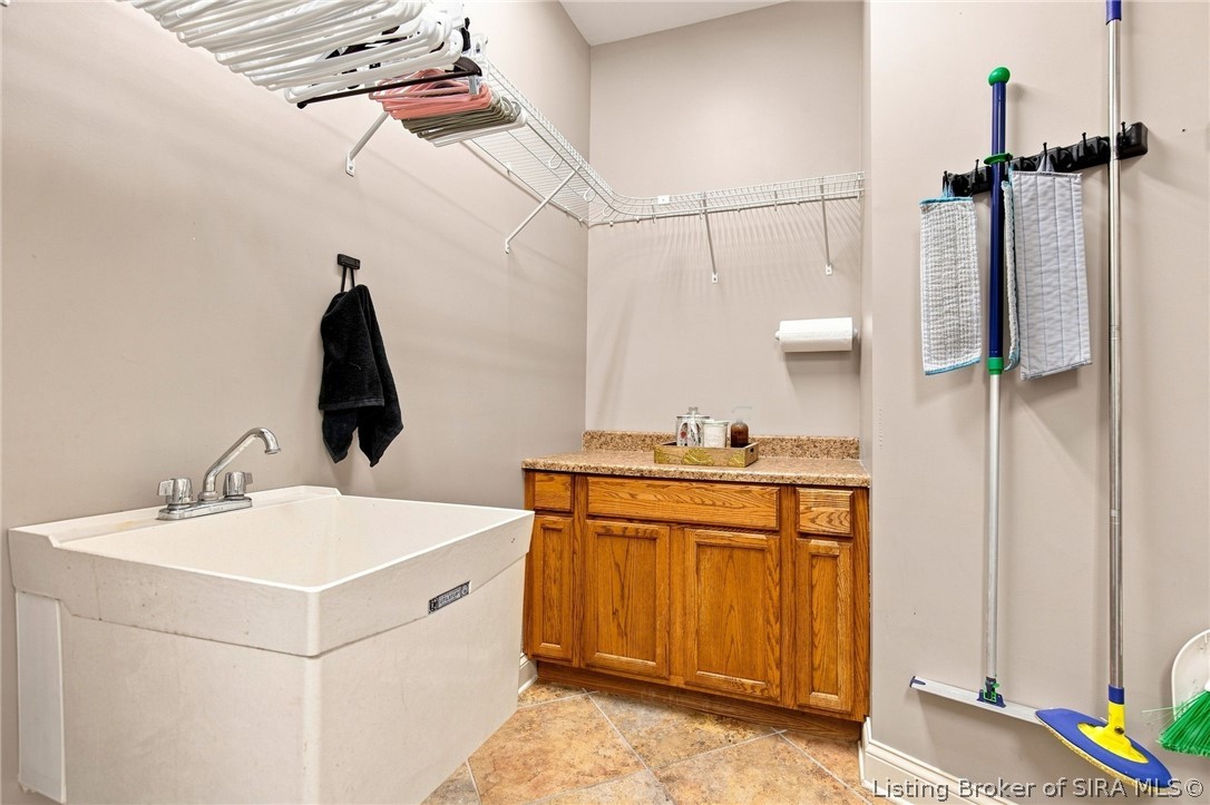 3803 Laurent Libs Court Property Photo 63
