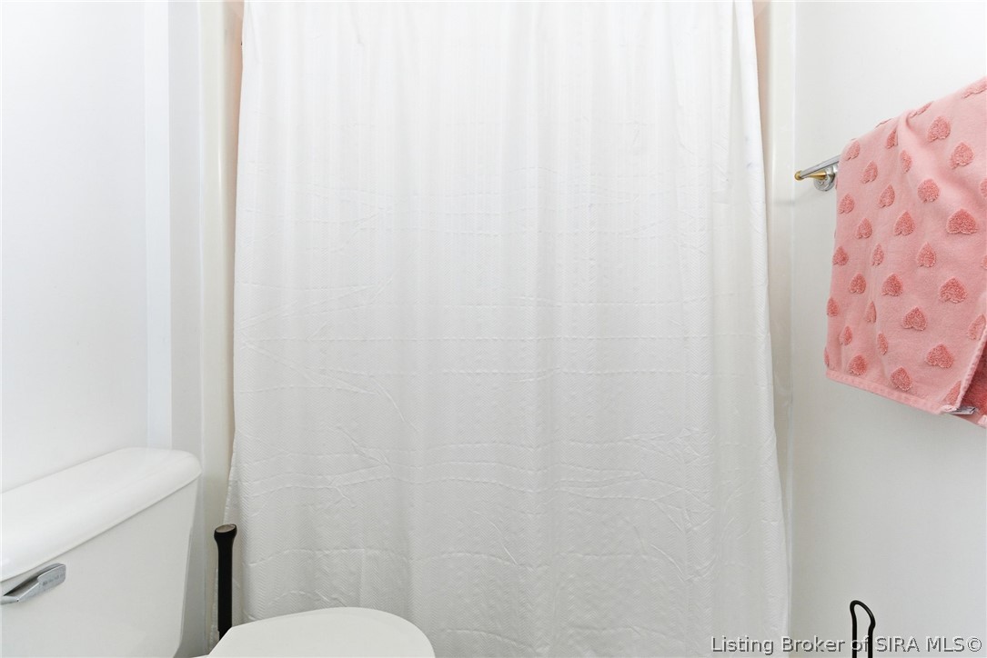8711 Banet Road Property Photo 46