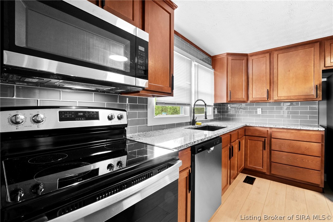 840 E Walnut Street Property Photo 15