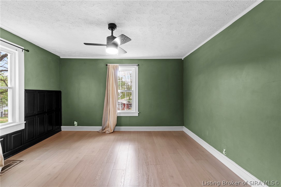 840 E Walnut Street Property Photo 21