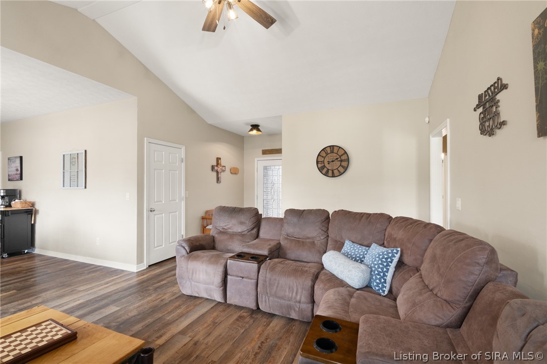3103 Heritage Heights Way Property Photo 18