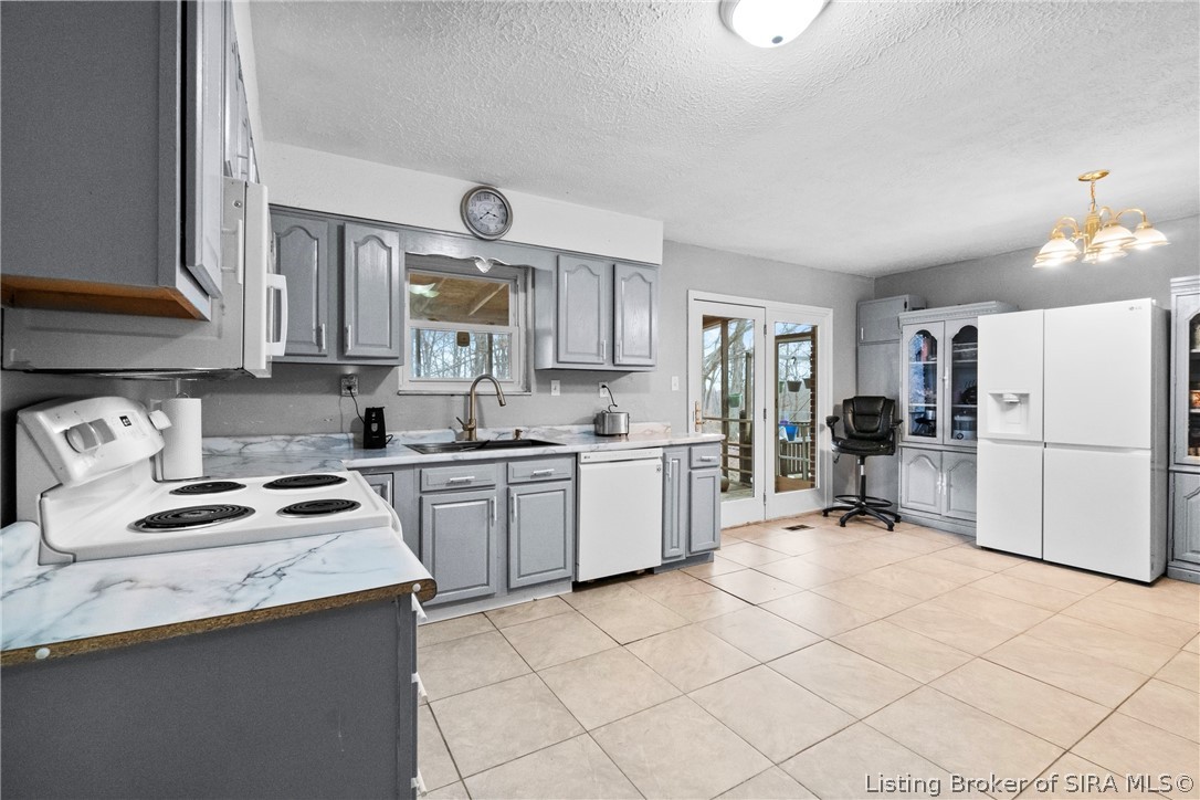 9690 S Voyles Road Property Photo 10