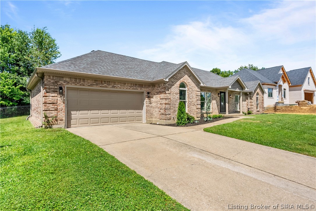 2305 Elk Pointe Boulevard Property Photo 3