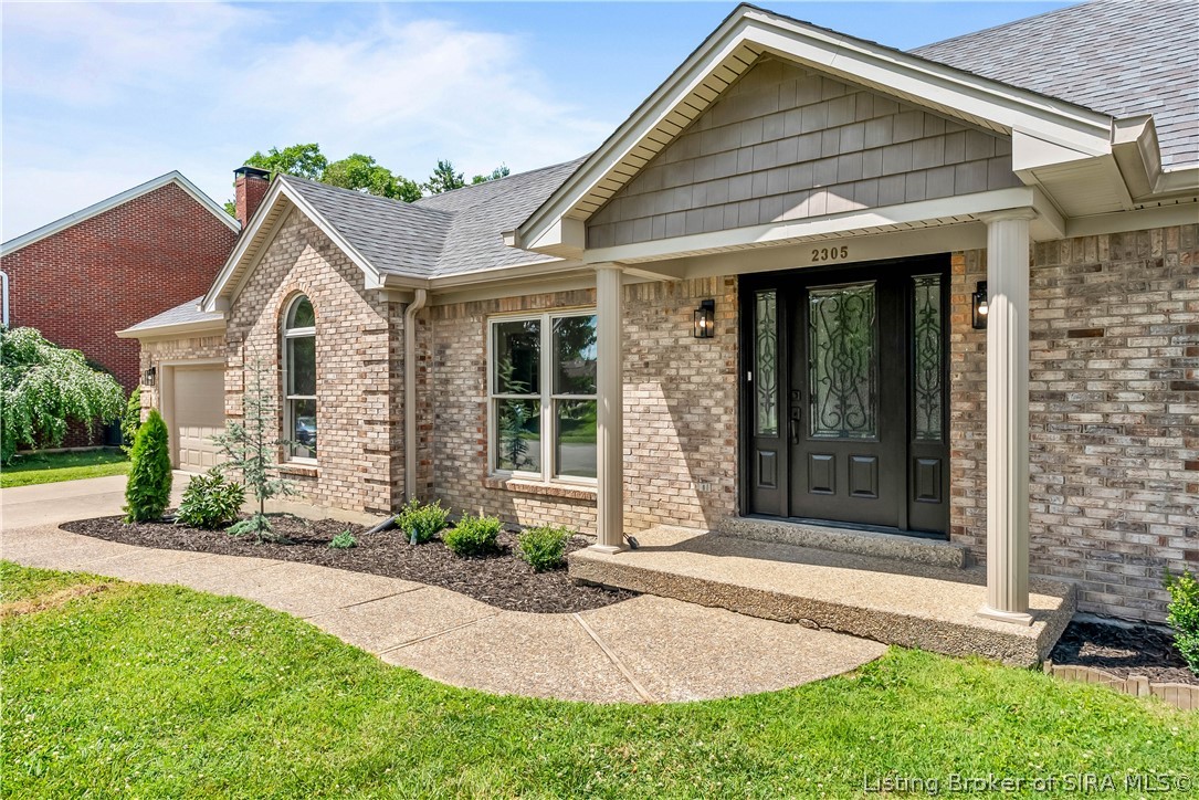 2305 Elk Pointe Boulevard Property Photo 6