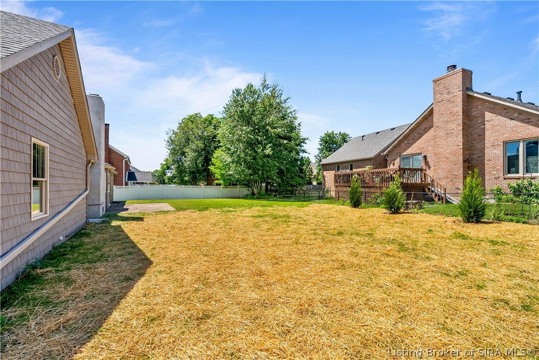 2305 Elk Pointe Boulevard Property Photo 8