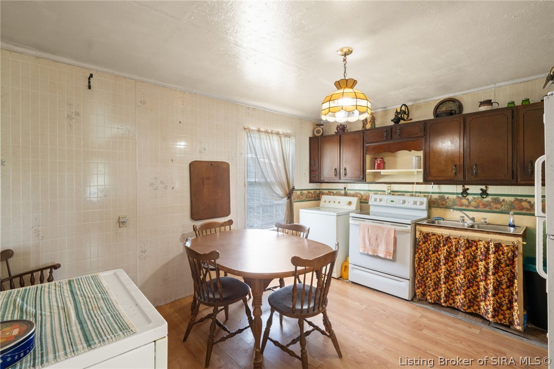 4379 W Grandview Road Property Photo 24