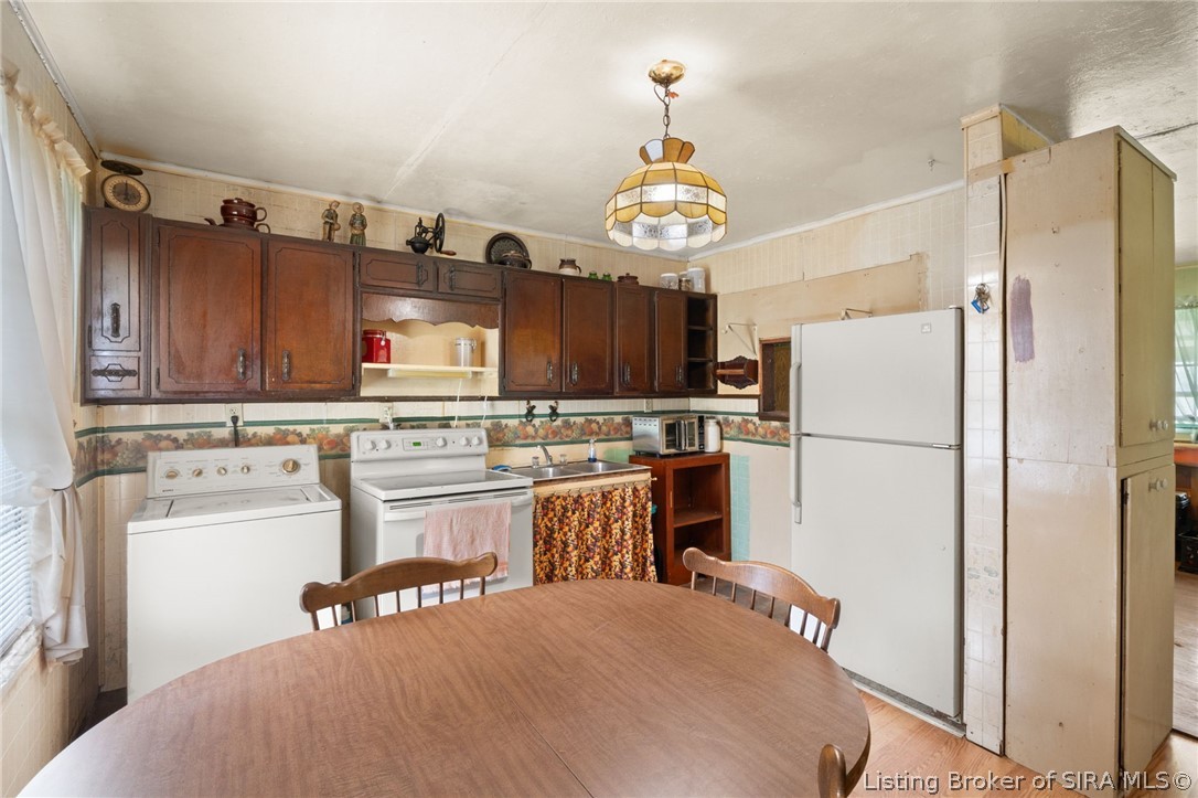 4379 W Grandview Road Property Photo 25