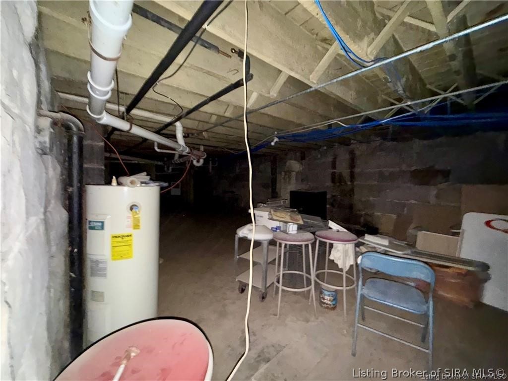18 Public Square Property Photo 32