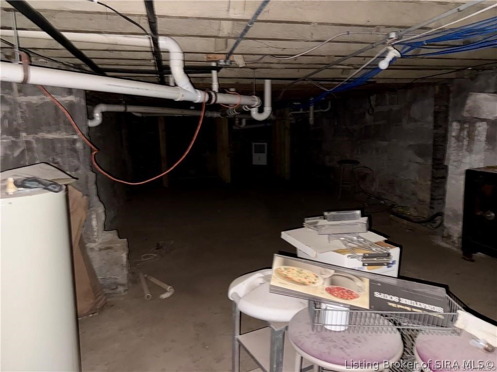 18 Public Square Property Photo 35