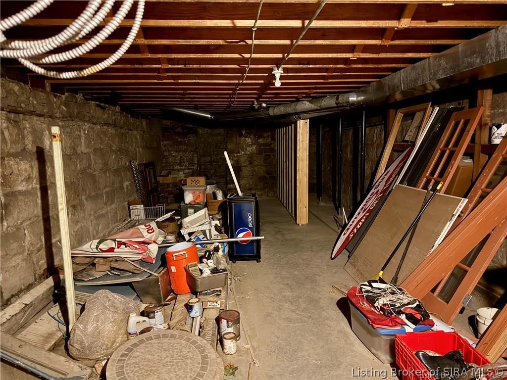 18 Public Square Property Photo 39