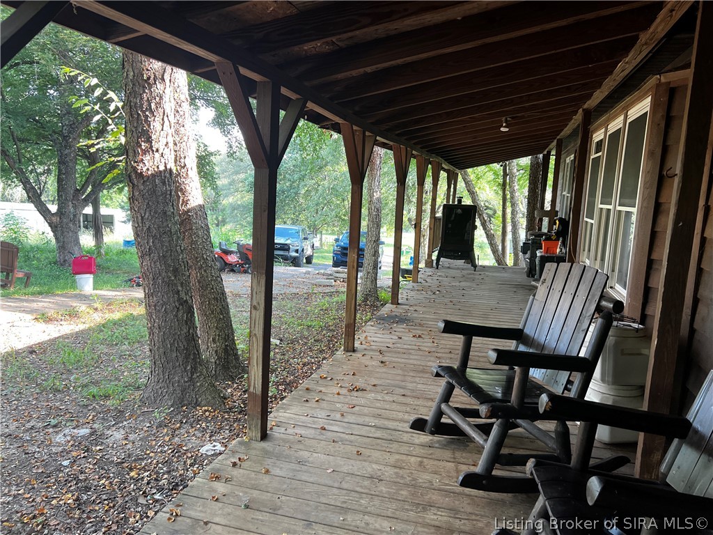 2620 Valley View Road Sw Property Photo 3