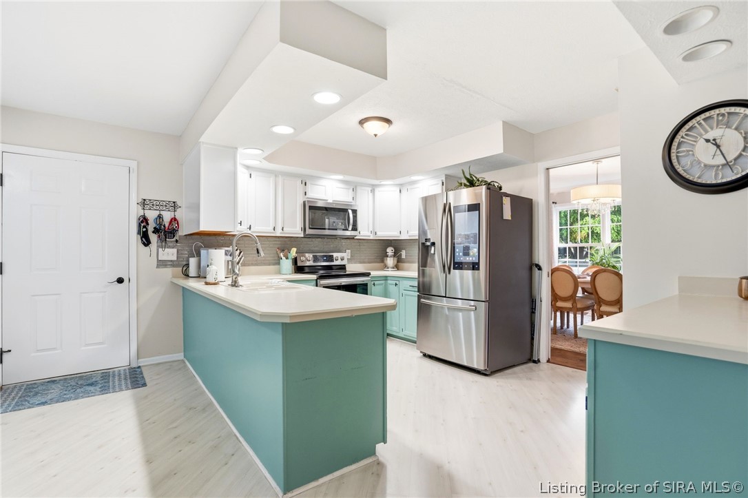607 Erin Drive Property Photo 13