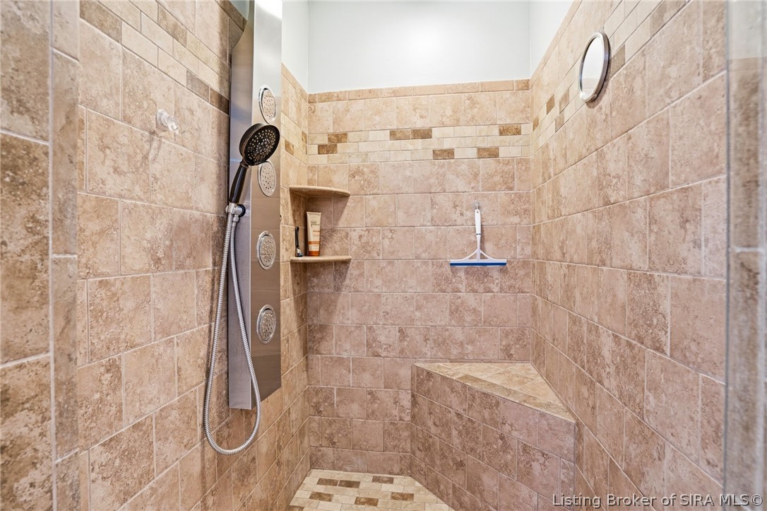 607 Erin Drive Property Photo 56