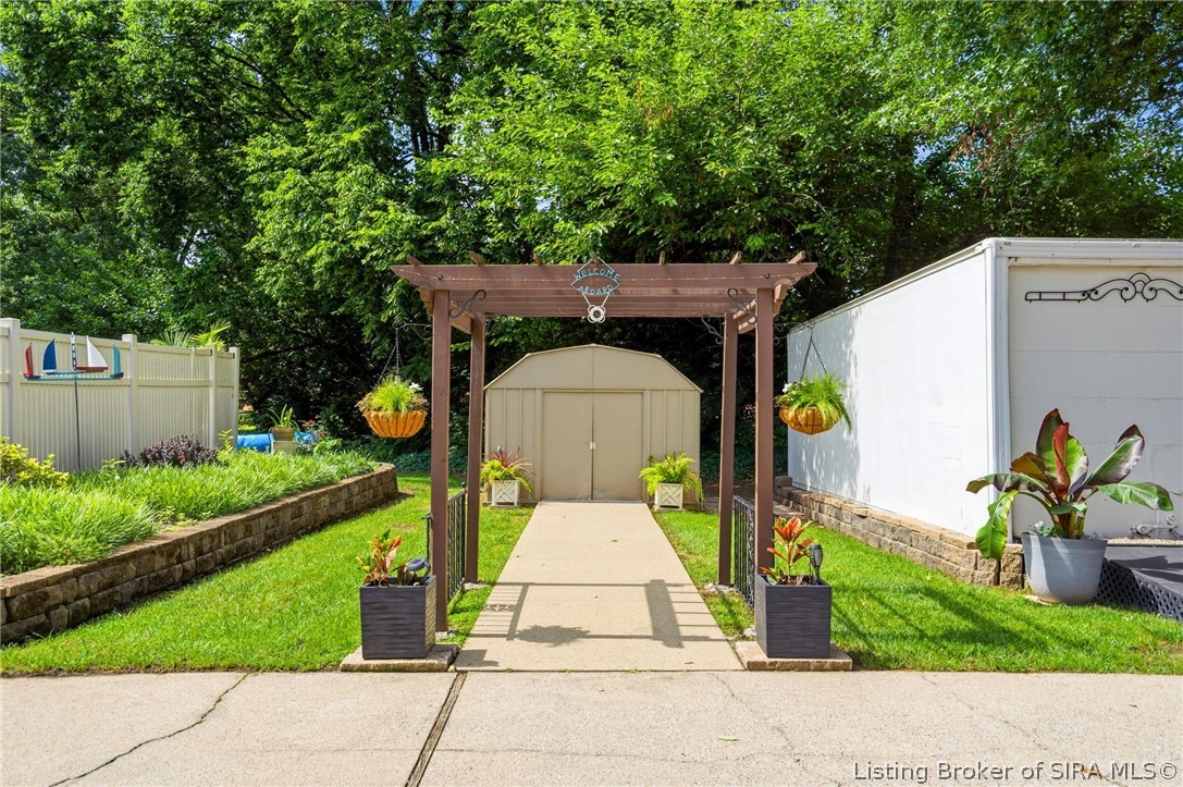 607 Erin Drive Property Photo 76