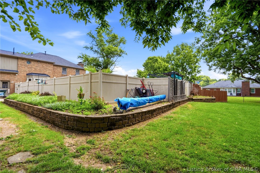 607 Erin Drive Property Photo 77