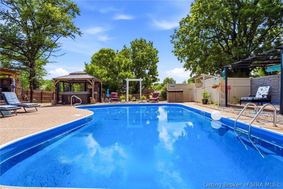 607 Erin Drive Property Photo 86