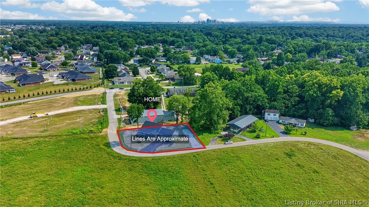 644 Lilac Circle Property Photo 5