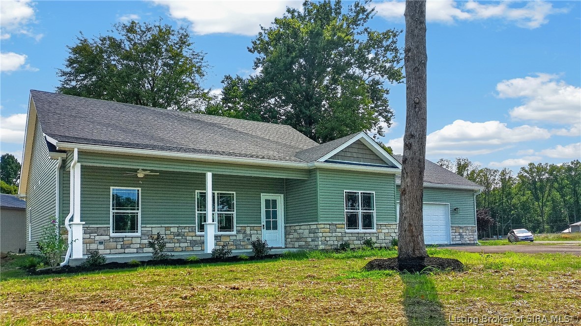 644 Lilac Circle Property Photo 49