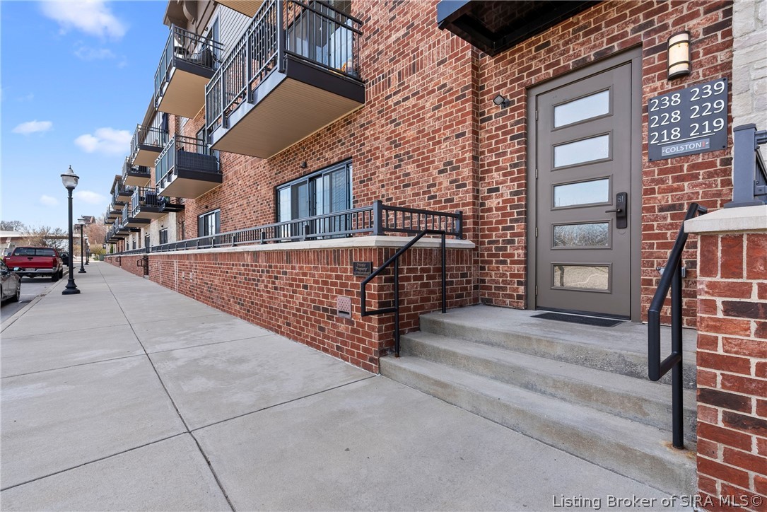 238 Mulberry Street Property Photo 2