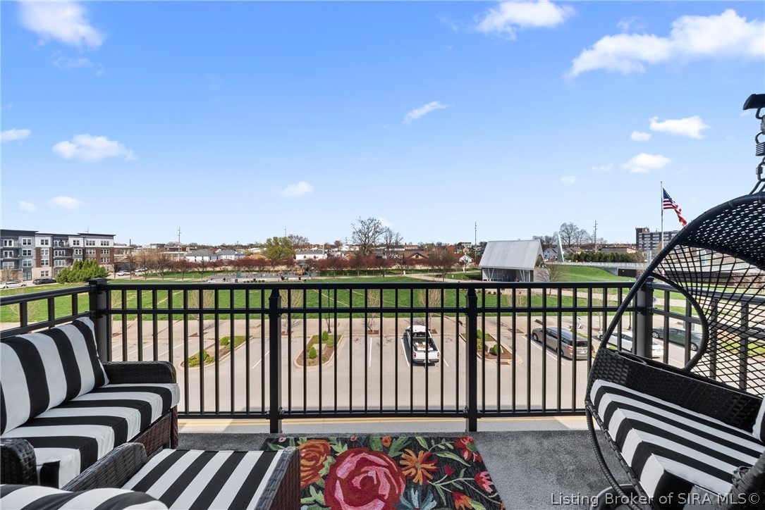 238 Mulberry Street Property Photo 4