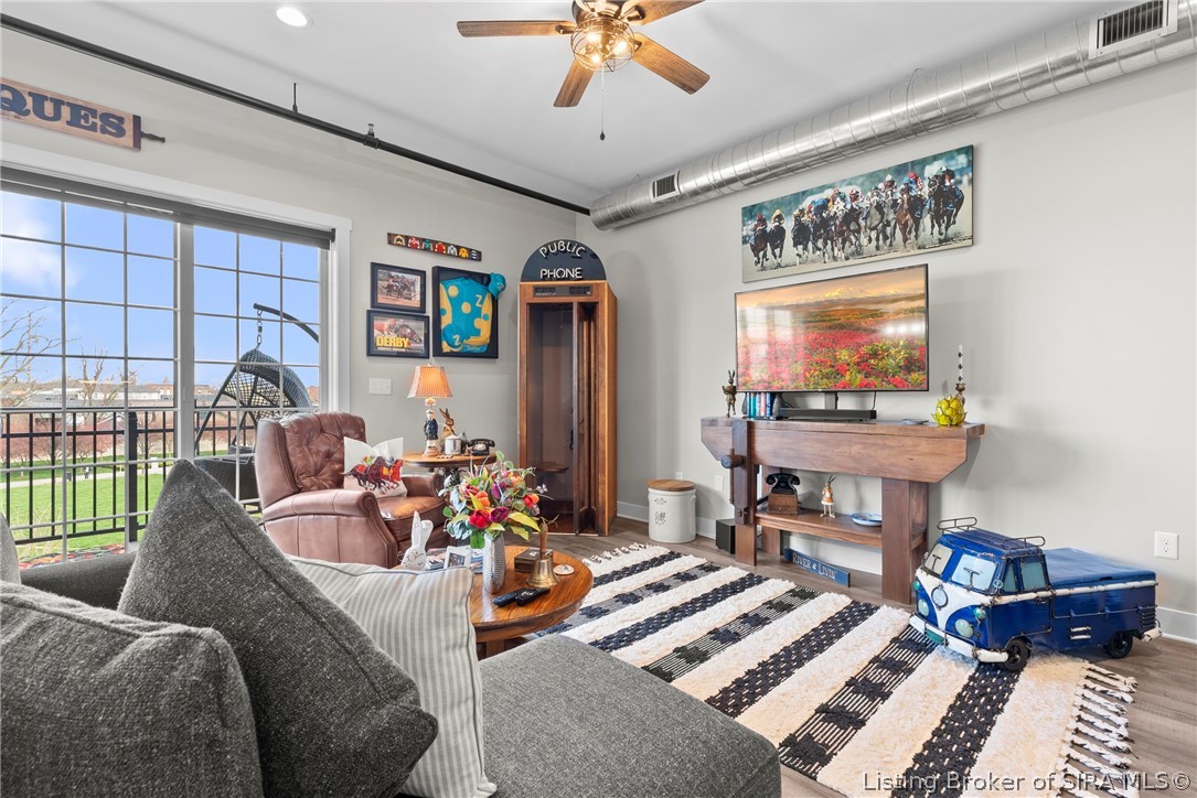 238 Mulberry Street Property Photo 17