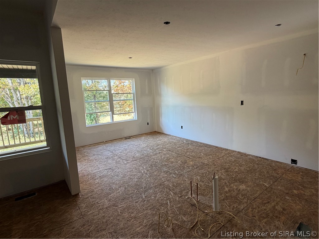8044 Hudson Lane Property Photo 3