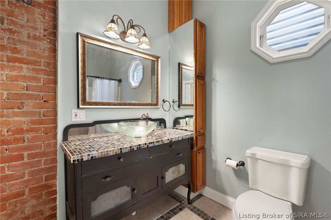 1924 E Spring Street Property Photo 23