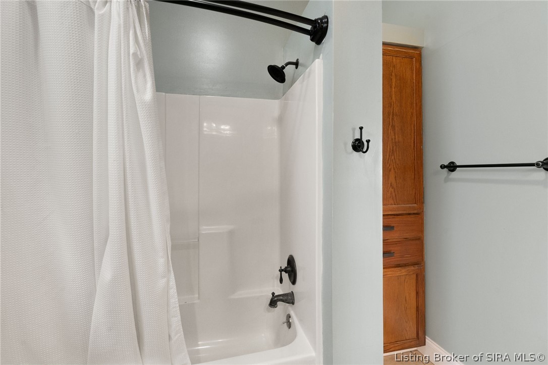 1924 E Spring Street Property Photo 24