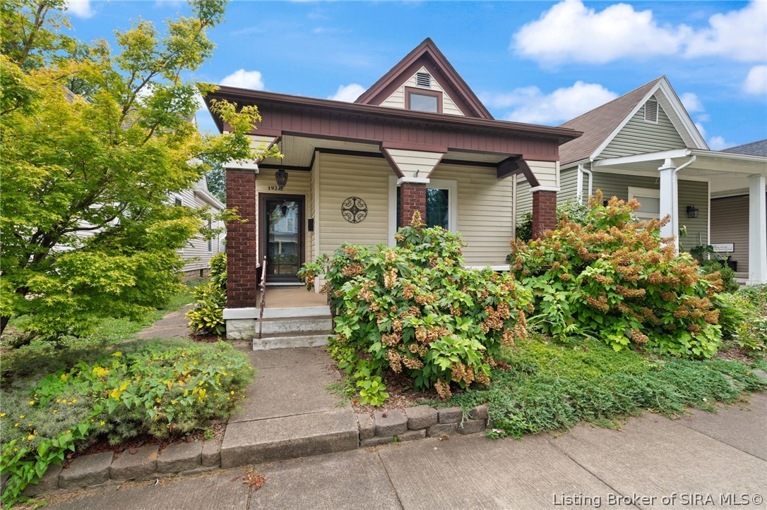 1924 E Spring Street Property Photo 34