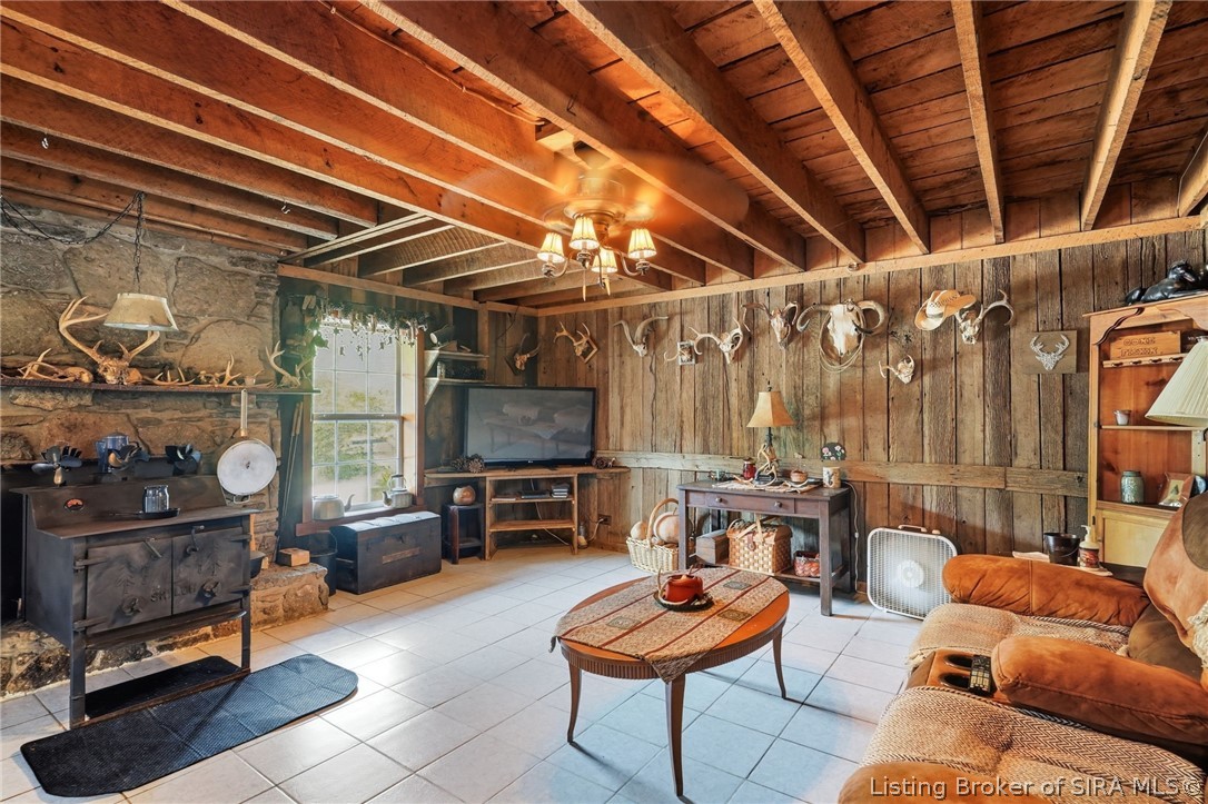 1286 E Thorton Road Property Photo 6
