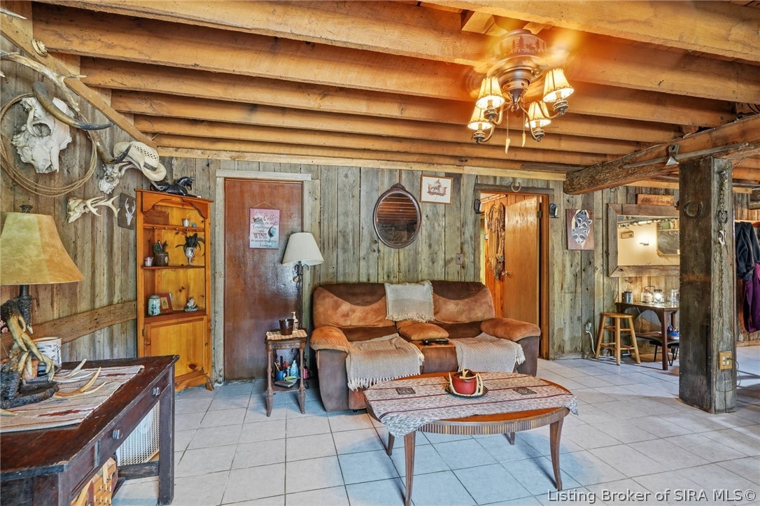 1286 E Thorton Road Property Photo 7