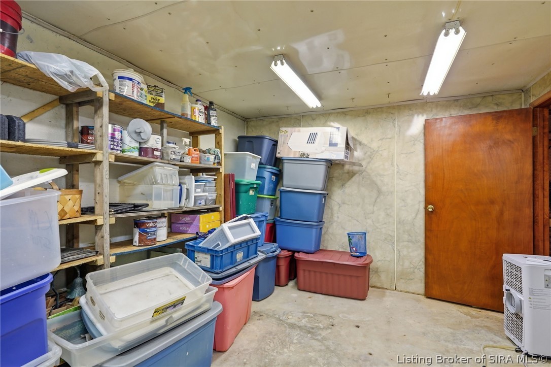 1286 E Thorton Road Property Photo 14