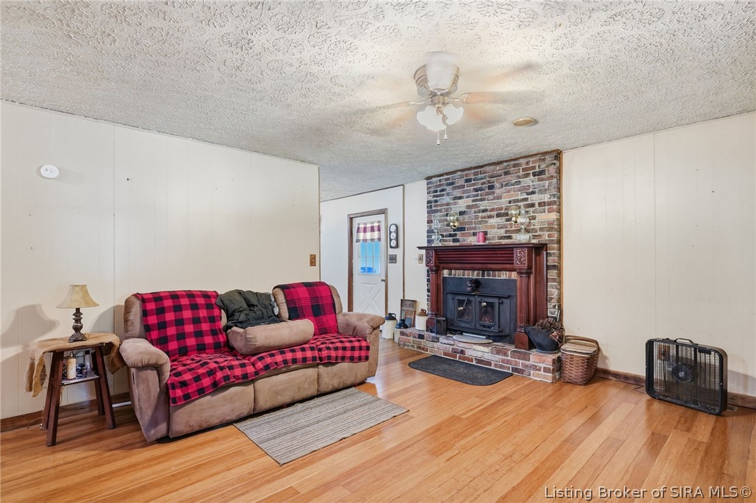 1286 E Thorton Road Property Photo 17