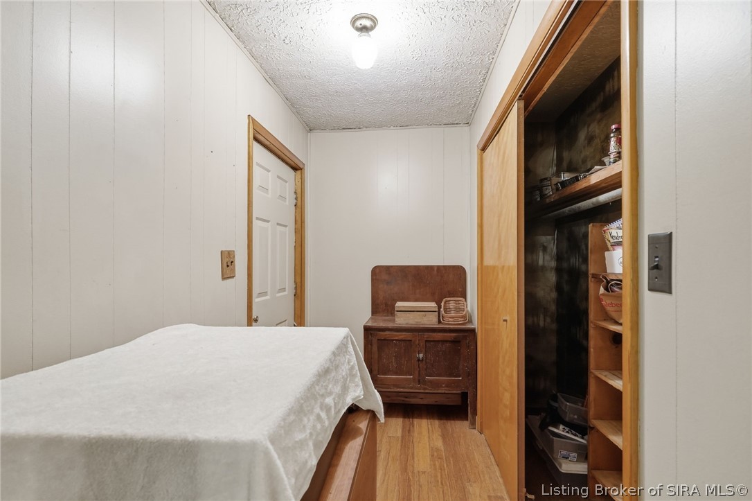 1286 E Thorton Road Property Photo 18