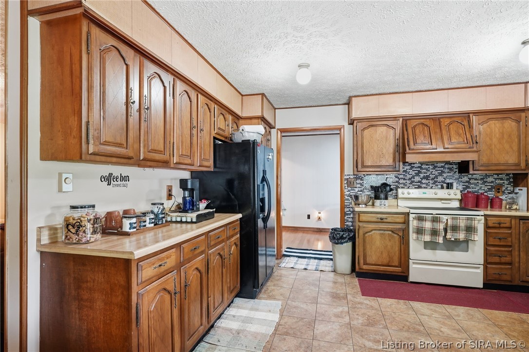 1286 E Thorton Road Property Photo 22