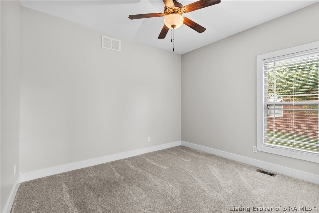 3102 Ambercrest Loop Property Photo 17