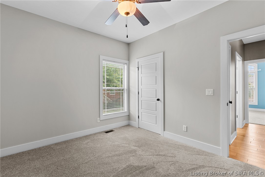3102 Ambercrest Loop Property Photo 18