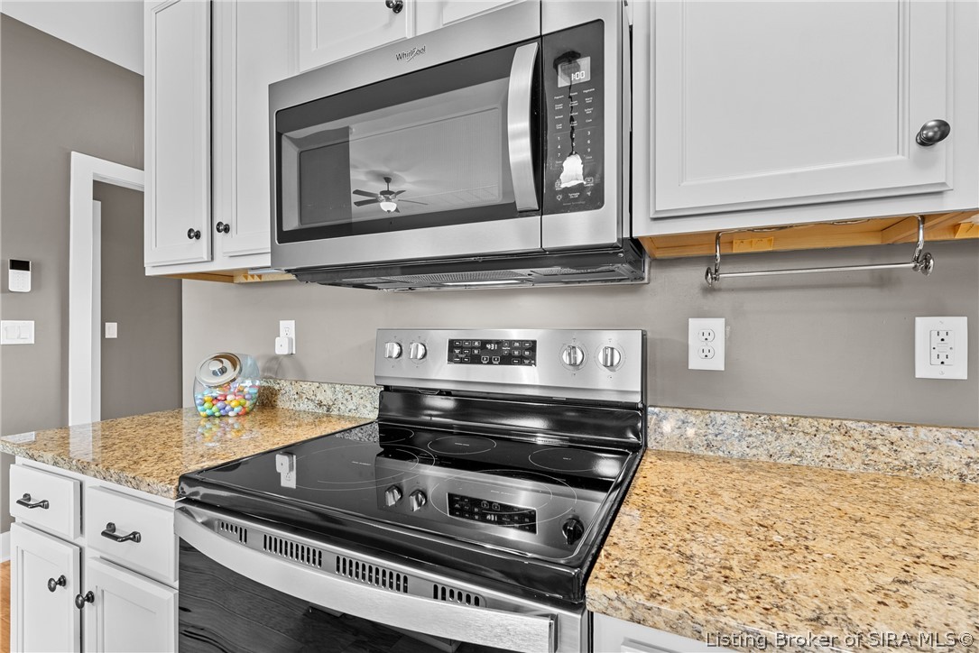 3102 Ambercrest Loop Property Photo 24